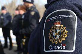 19,000 புலம்பெயர்ந்தோரை நாடுகடத்திய கனடா அரசு